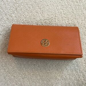 Tory Burch glasses case